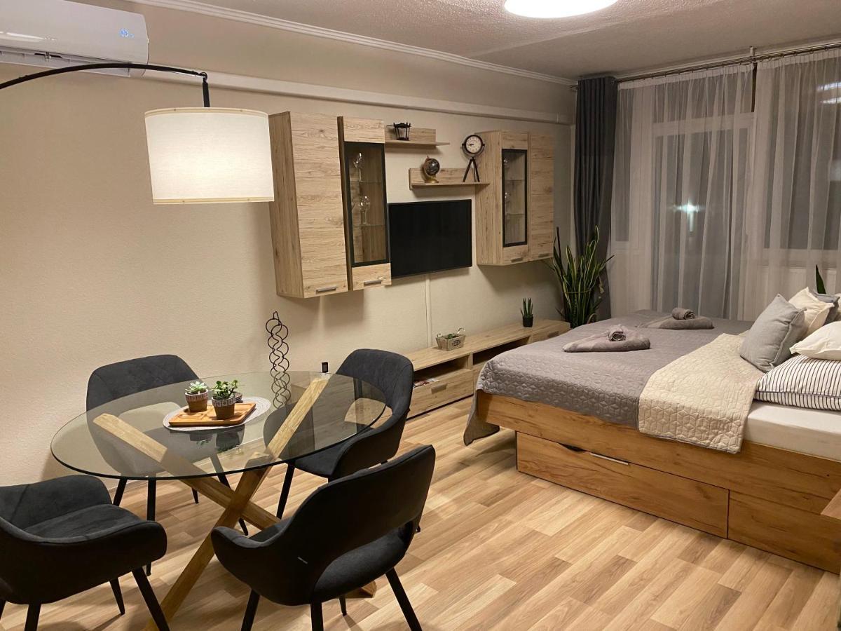 Centrum Apartman Kaposvár Exteriör bild